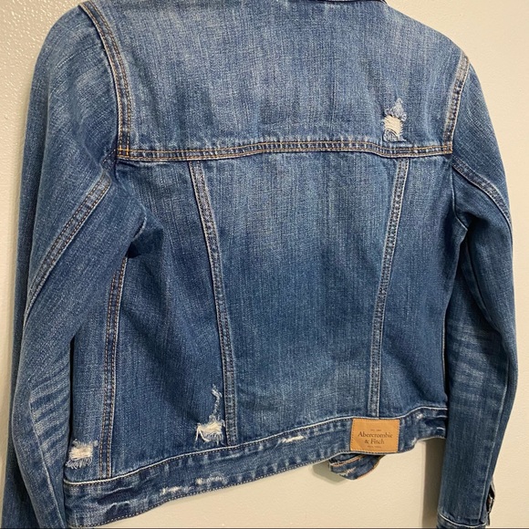 Distressed Jean Jacket - Picture 8 of 9